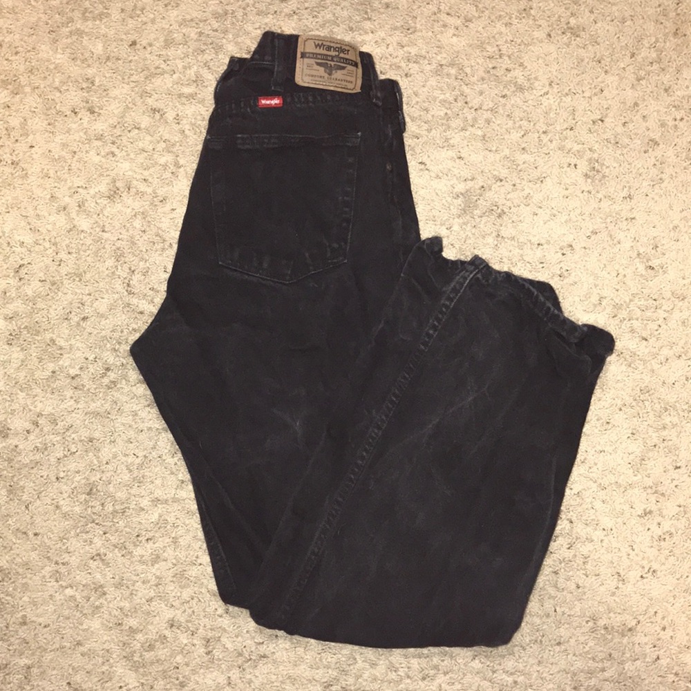 Means black jeans  wrangler size 34/32